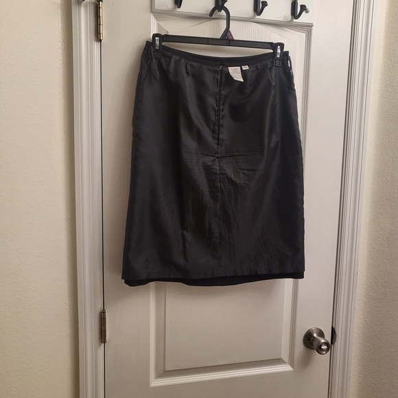 Le‎ Suit Charcoal A-Line Skirt - Picture 4 of 5